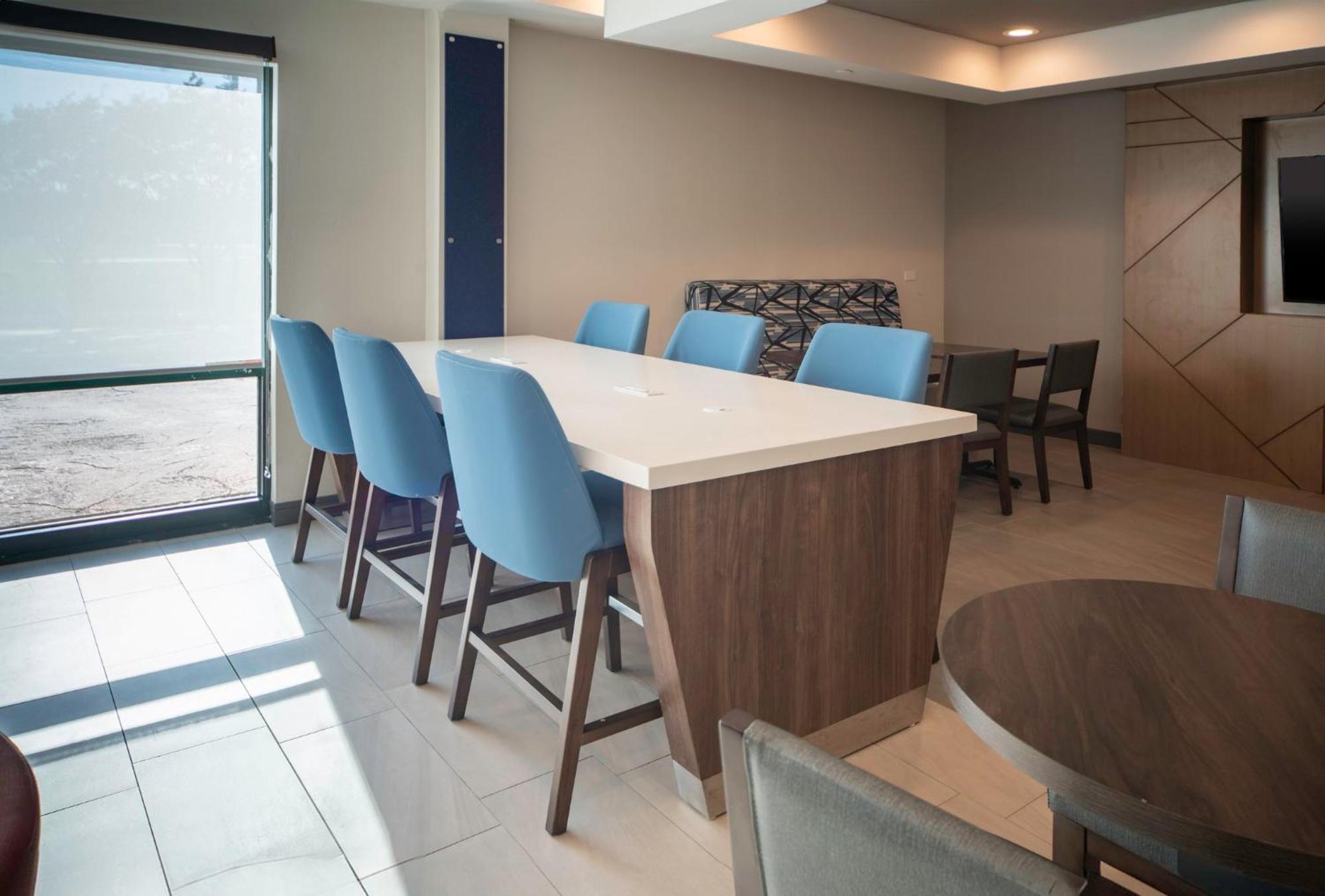 Holiday Inn Express Suites Little Rock West By Ihg Esterno foto