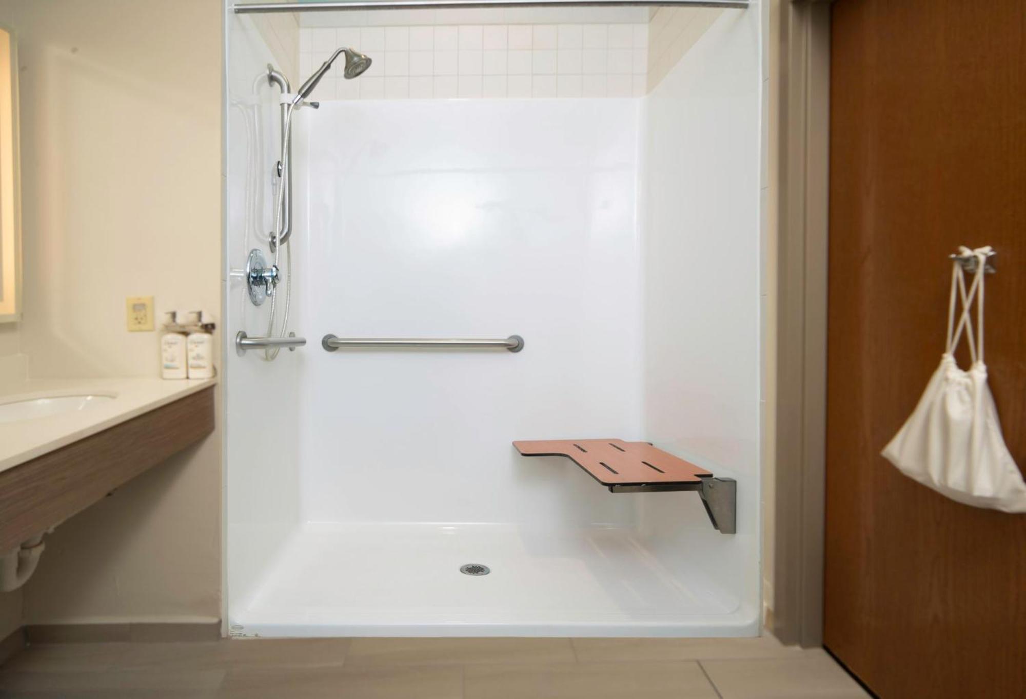 Holiday Inn Express Suites Little Rock West By Ihg Esterno foto