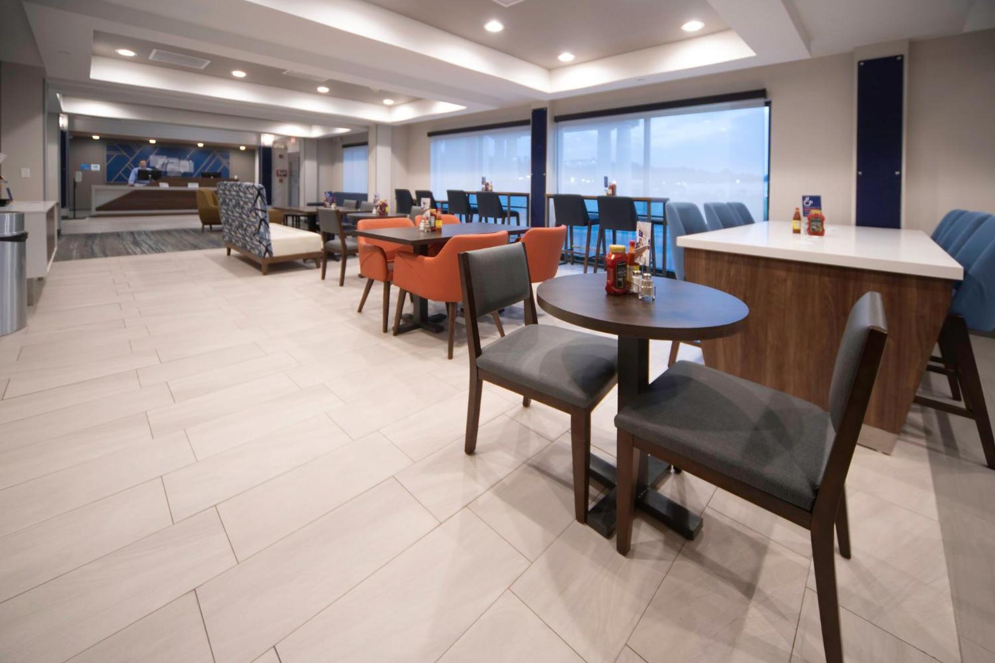 Holiday Inn Express Suites Little Rock West By Ihg Esterno foto