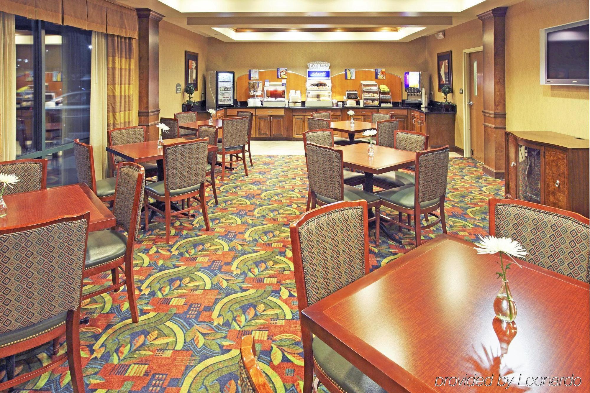 Holiday Inn Express Suites Little Rock West By Ihg Esterno foto