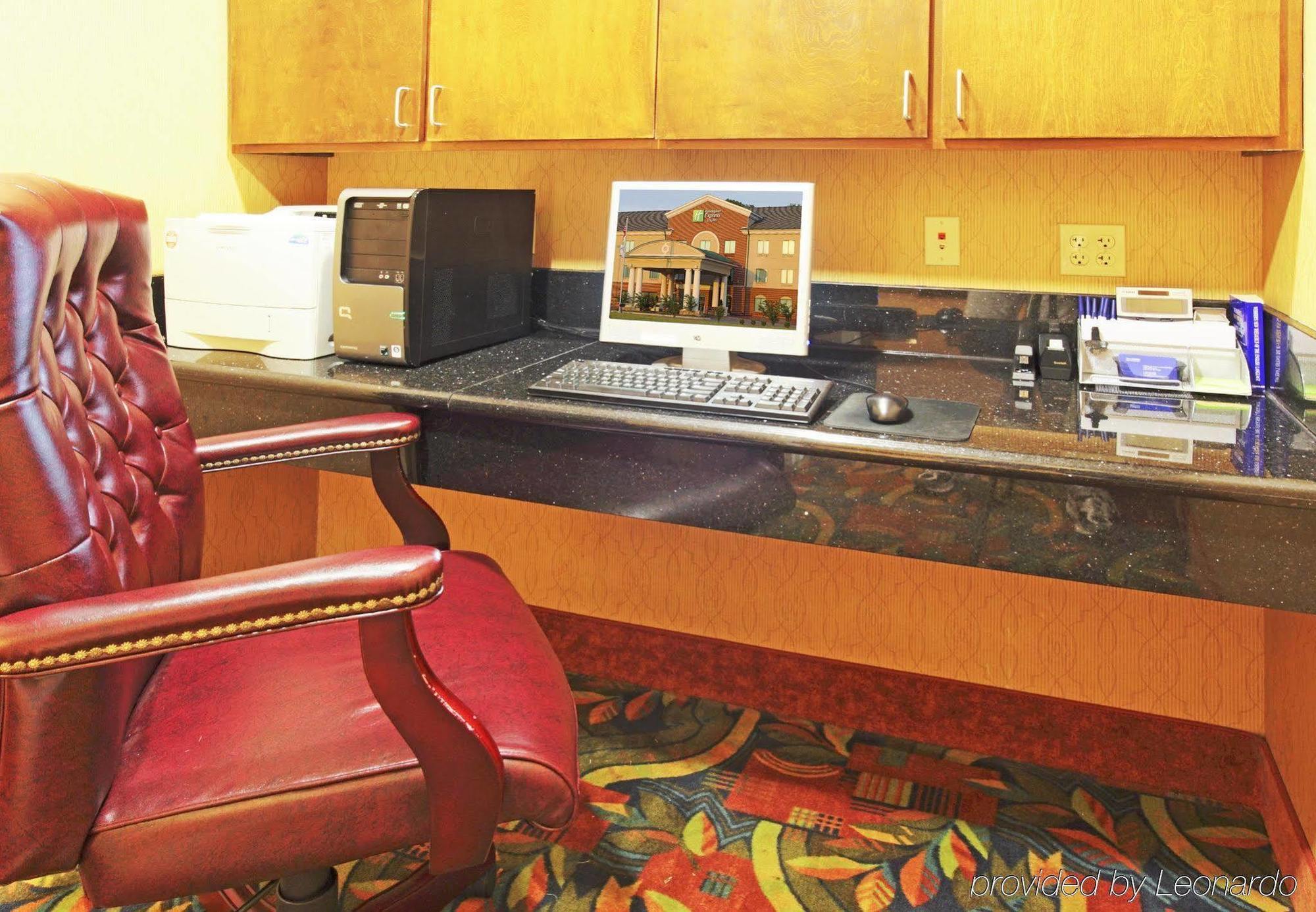 Holiday Inn Express Suites Little Rock West By Ihg Esterno foto