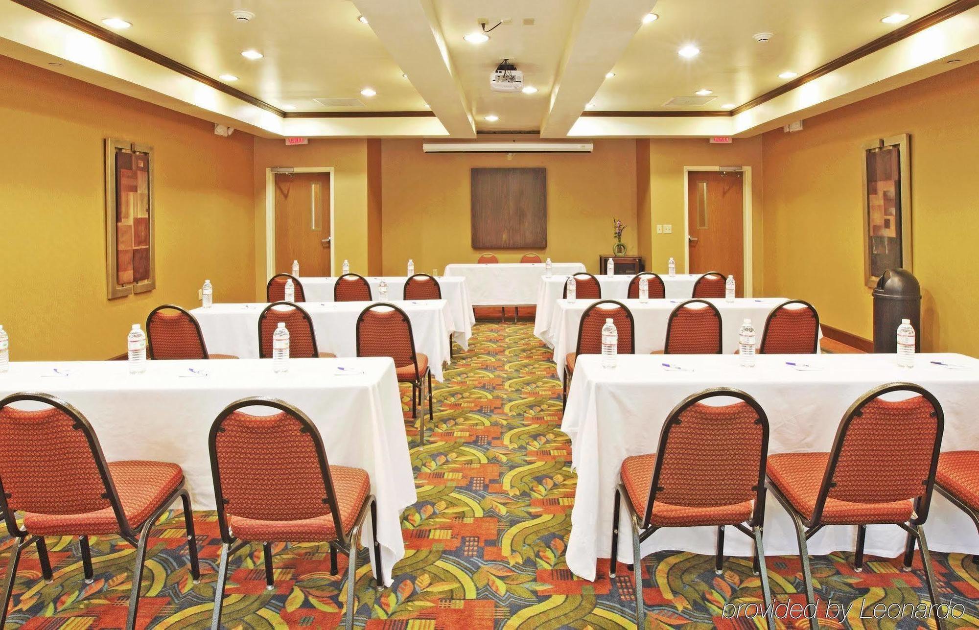 Holiday Inn Express Suites Little Rock West By Ihg Esterno foto